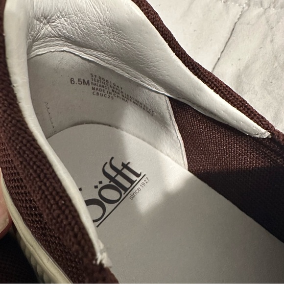 Womens Slip-On Sneakers - Brown - Picture 5 of 8